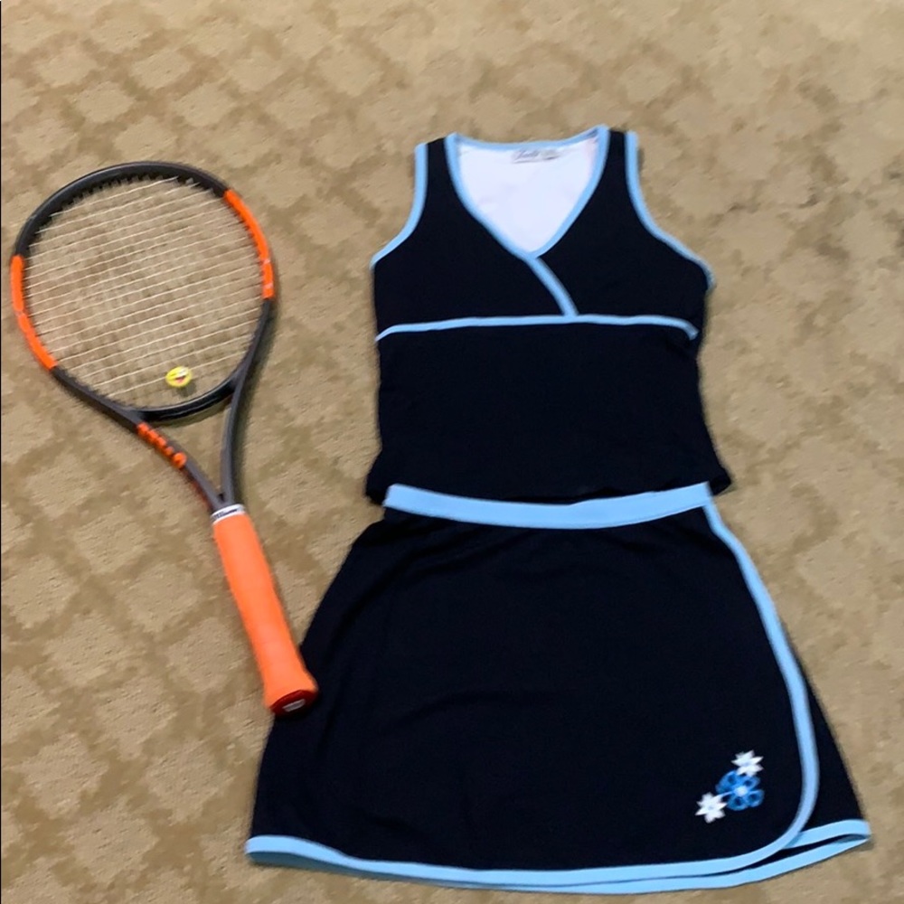 Like new extra small tail Women’s tennis outfit